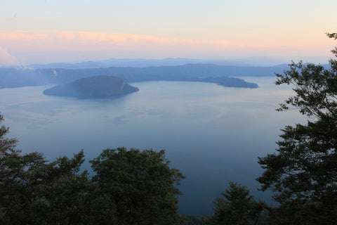 LAKE TOWADA
